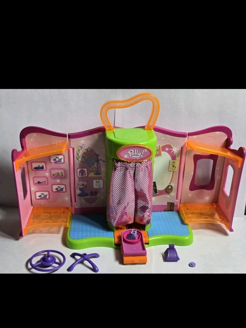 2004 Polly Pocket Quik Clik Polly Fashion Boutique Magnetic Dressing Room Vintag